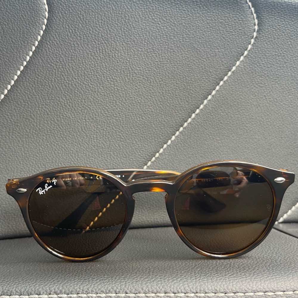 New Ray-Ban 2180 Polarized